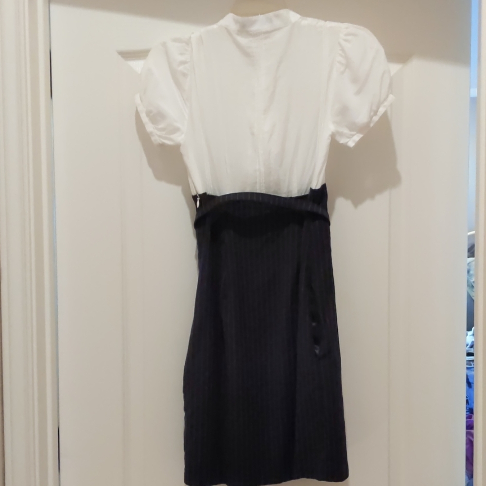 BCBG Maxarzia - Picture 5 of 5